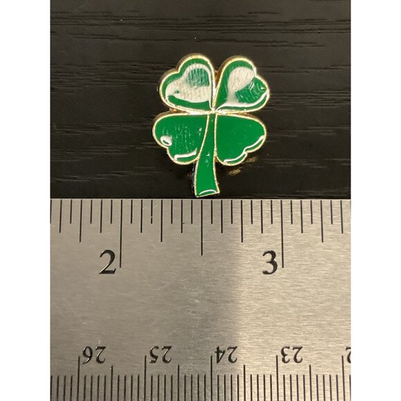 Four-Leaf Clover Green Luck oc the Irish Enamel Pin Brooch - Picture 3 of 4